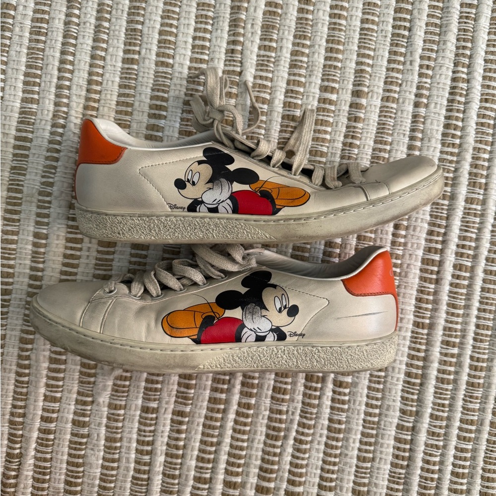 Gucci White and Orange Sneakers